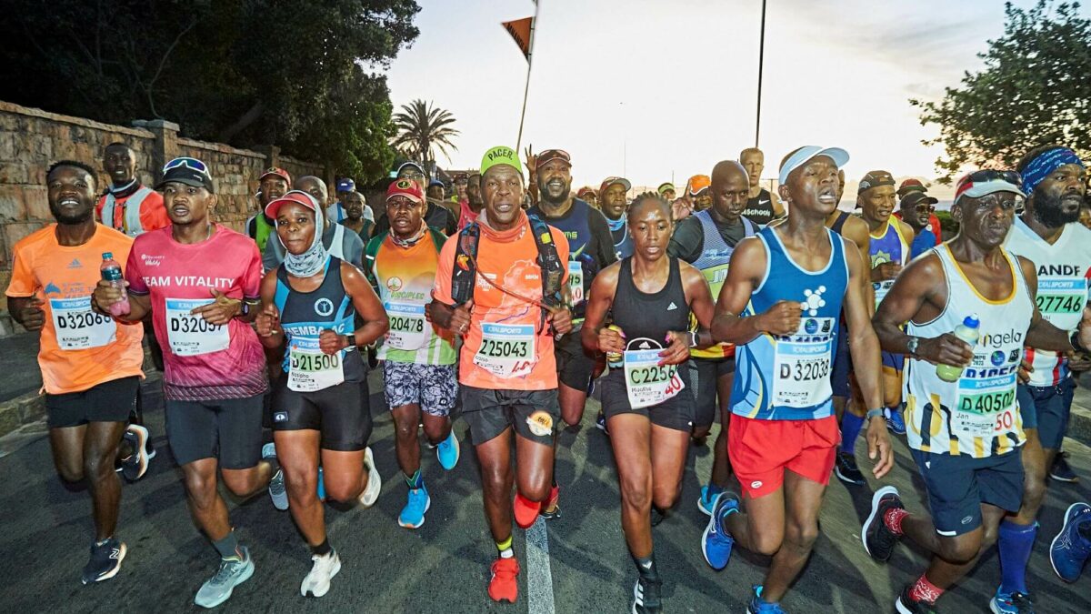 Two Oceans Marathon Banner Pacing