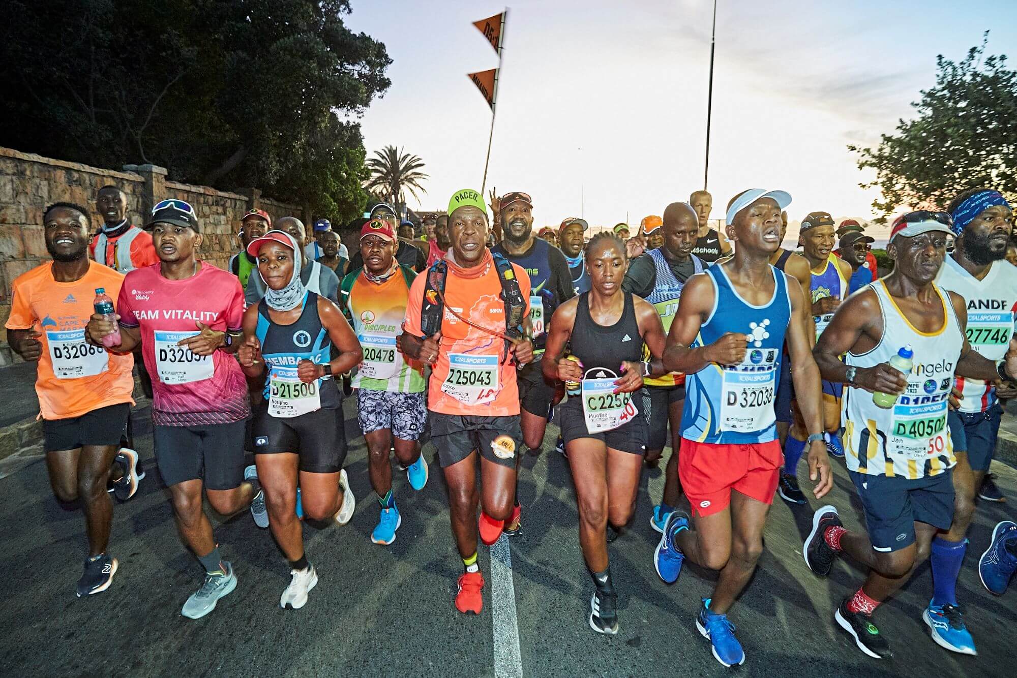 Two Oceans Marathon Banner Pacing